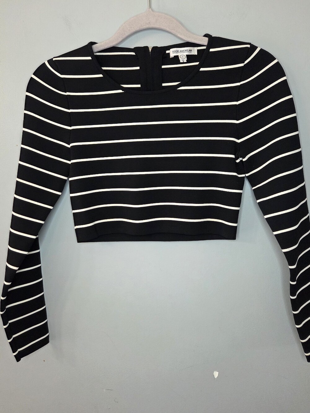 Good American Black & White Striped Long Sleeve Cropped Top Size 1/Small Luxury